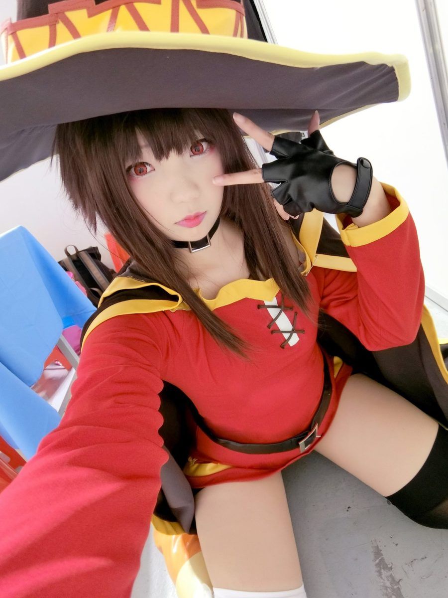 Cosplay megumin fuck with big dick and cum in mouth