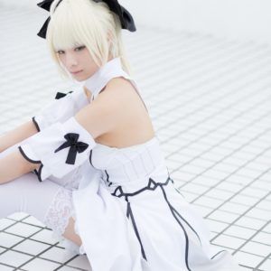 Fate Stay Night Saber Lily Cosplay 0024