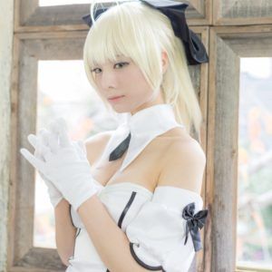 Fate Stay Night Saber Lily Cosplay 0029