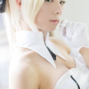 Fate Stay Night Saber Lily Cosplay 0037
