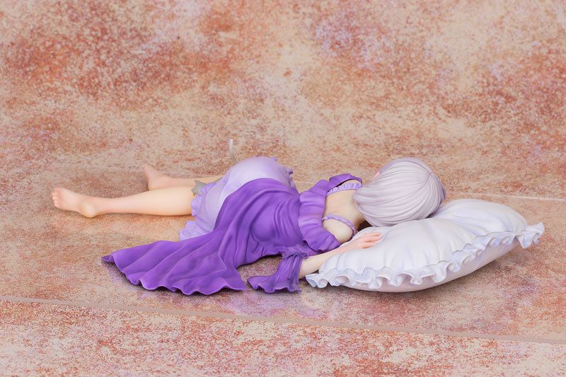 Re Zero Emilia Sleeping Version Anime Figure 0003