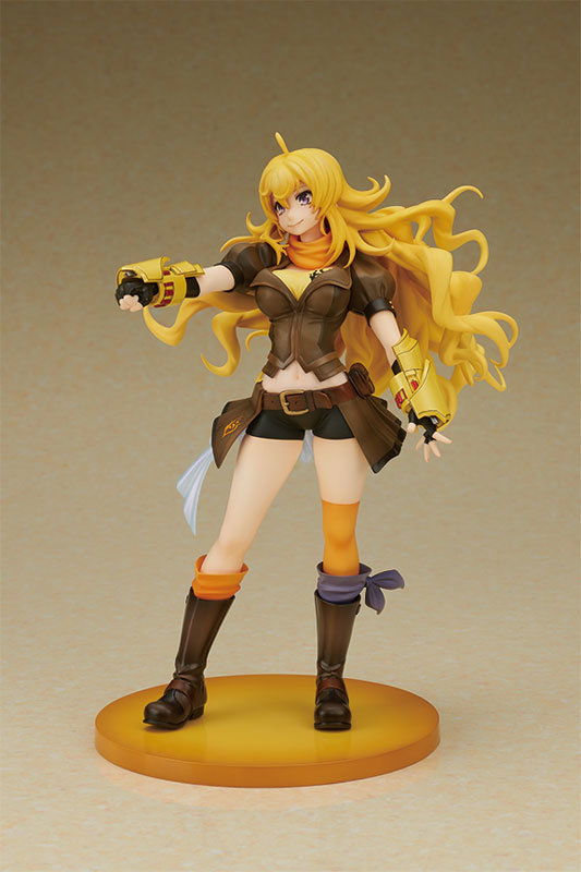 rwby yang xiao long figure