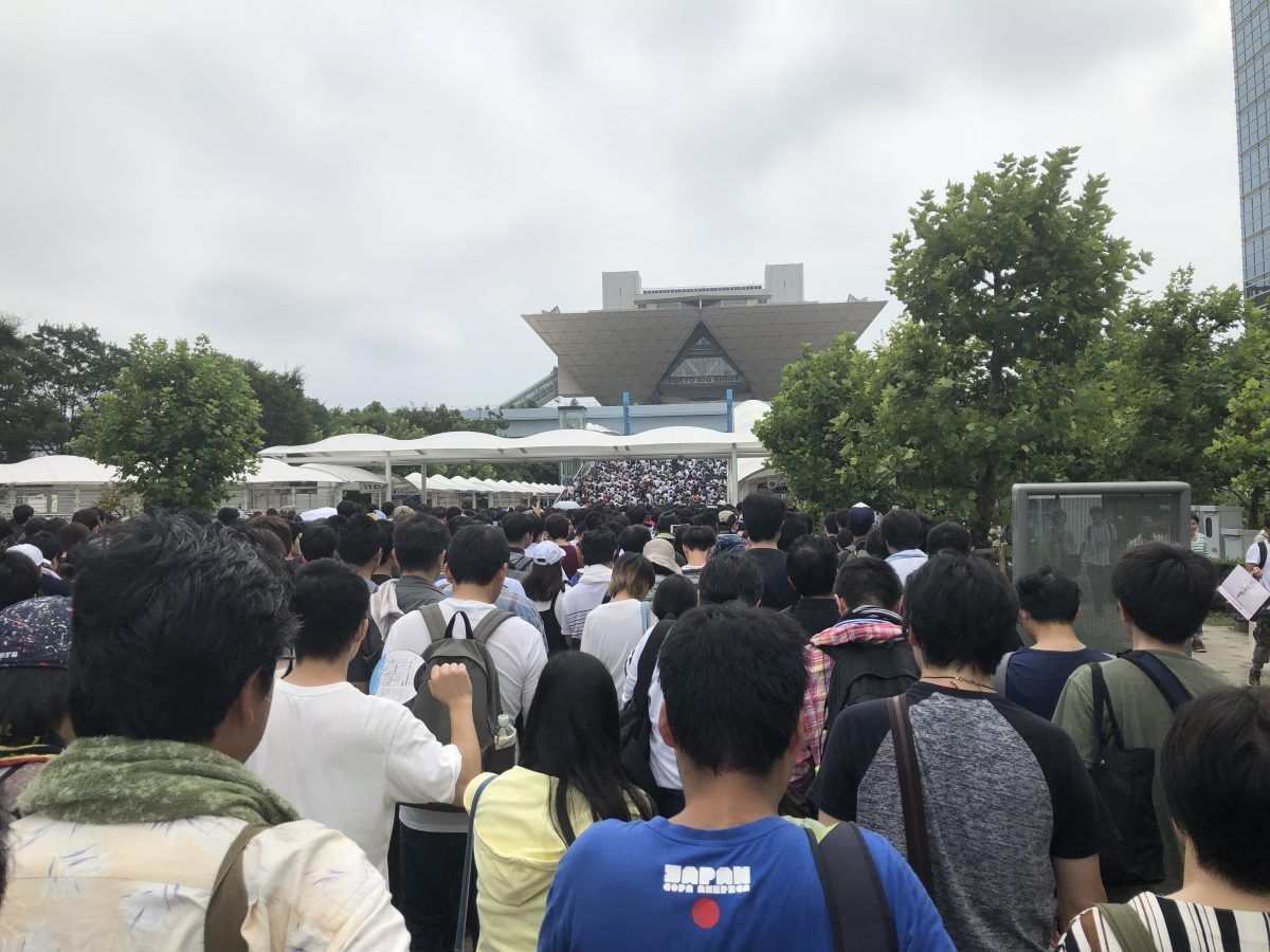 Attending Comiket940003