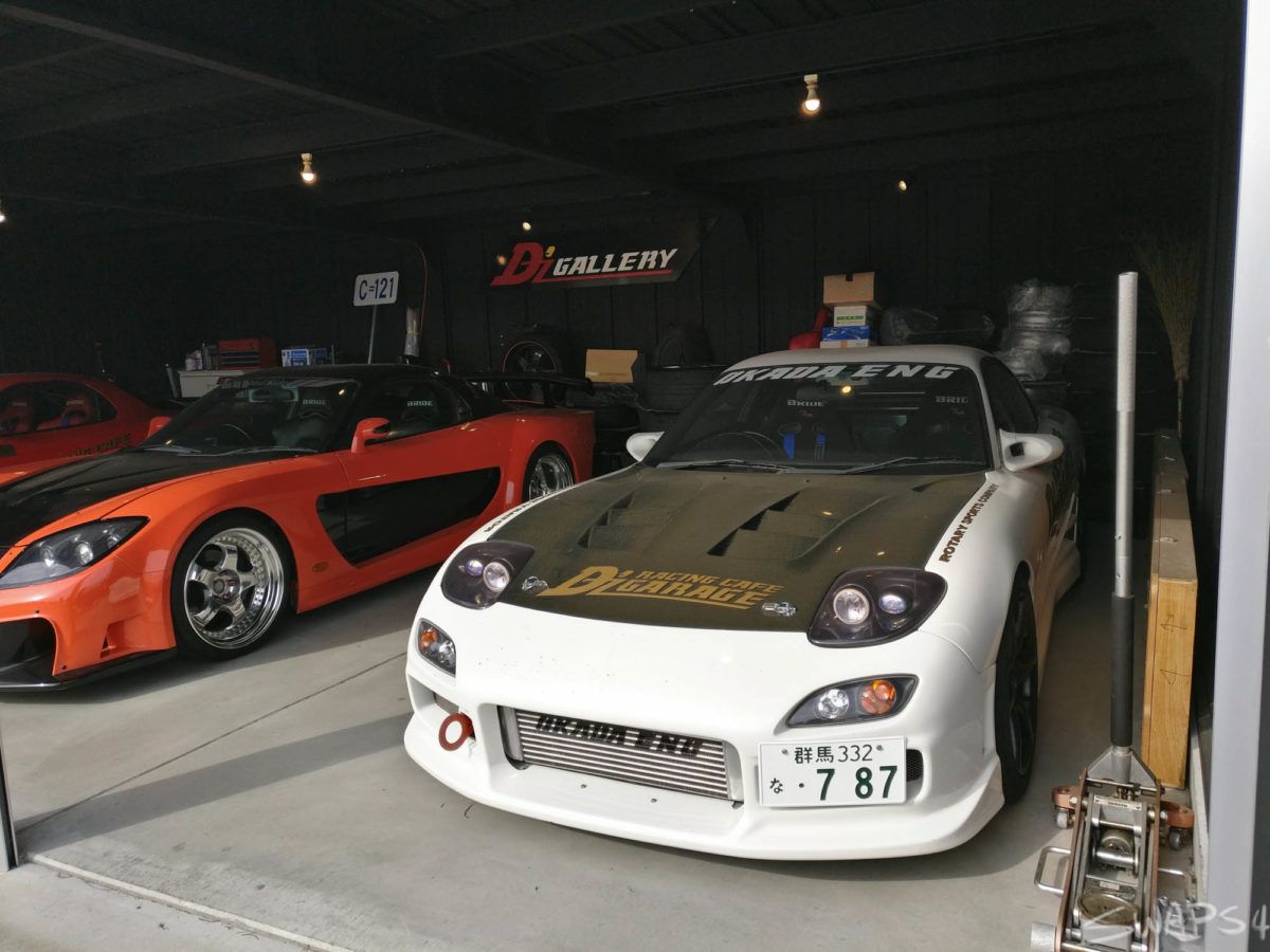 Initial D D'z Racing Cafe Garage 0004