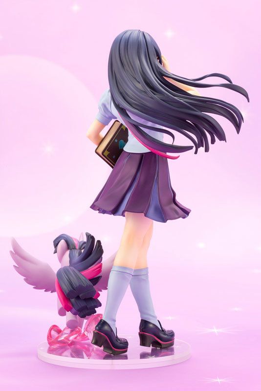My Little Pony's Twilight Sparkle Is Now a Cute Anime Girl in Latest  Figure! | J-List Blog