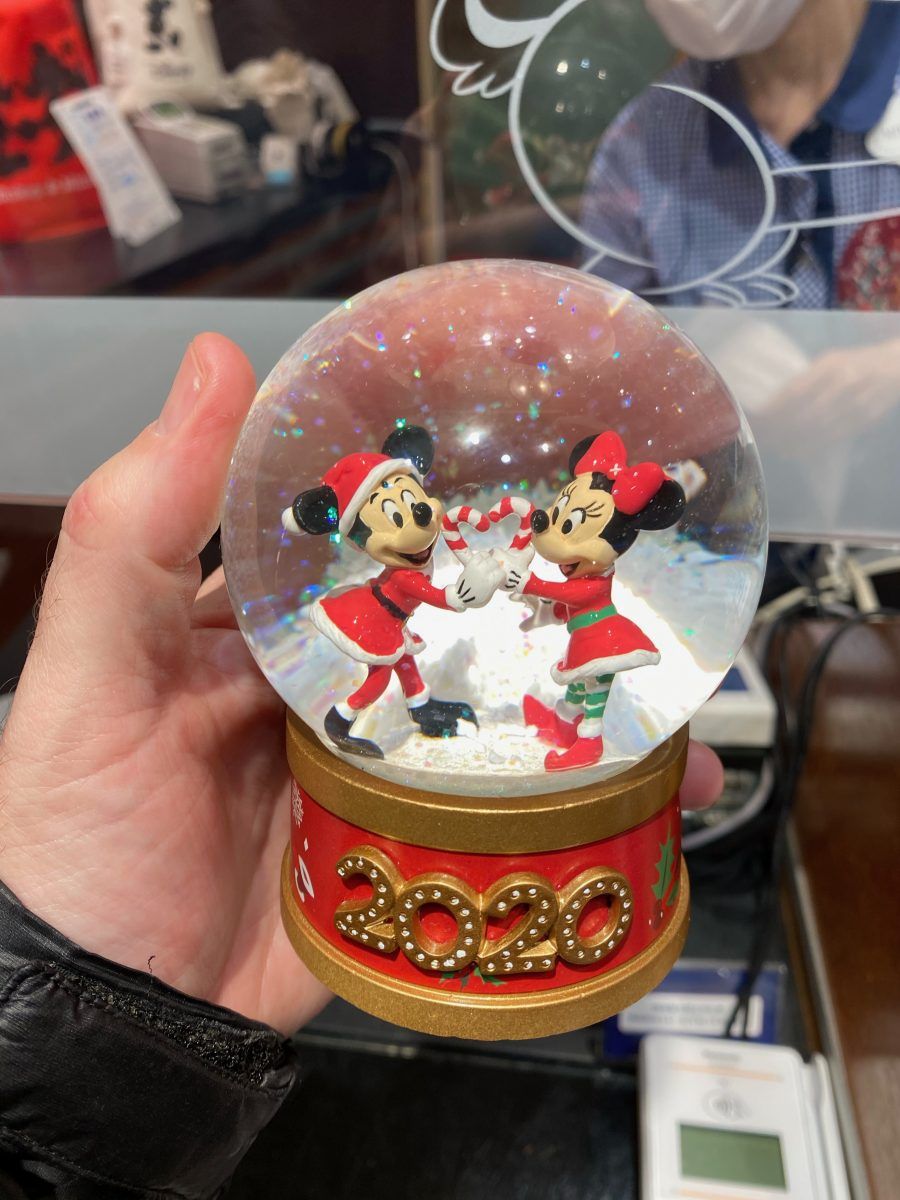 2020 Tokyo Disneyland Snow Globes