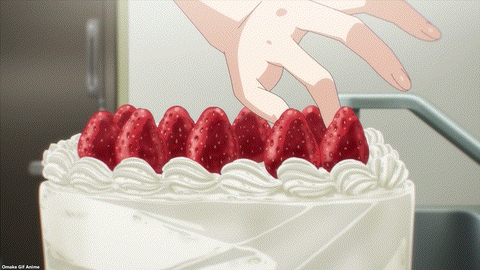 One Room Third Season Episode 11 Yui Decorates Cake