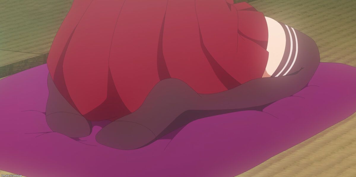 TenPuru Episode 10 Mia Sits On Cushion